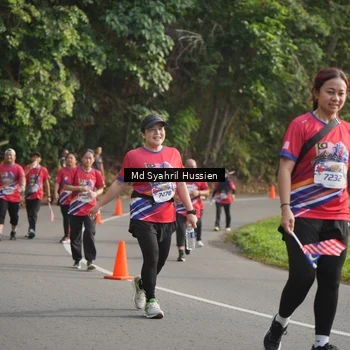 Runner Photo 6018704