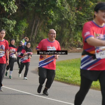 Runner Photo 6018708