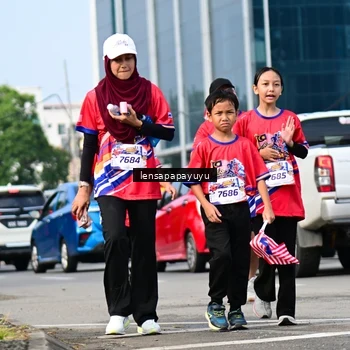 Runner Photo 6018714