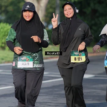 Runner Photo 6018715