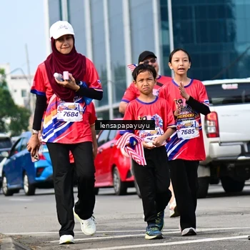 Runner Photo 6018720