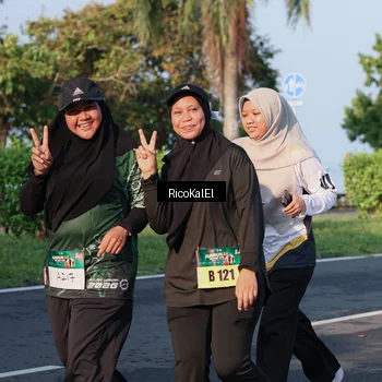 Runner Photo 6018726