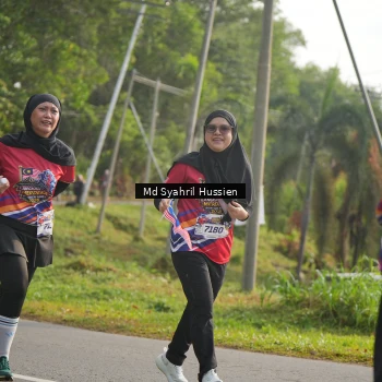Runner Photo 6018739