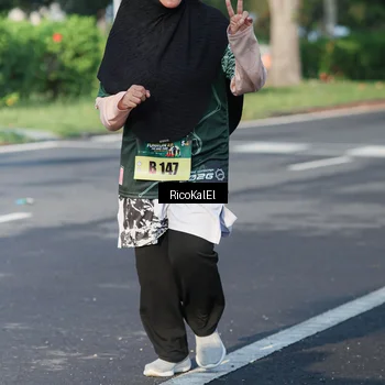 Runner Photo 6018744