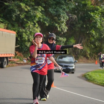 Runner Photo 6018747