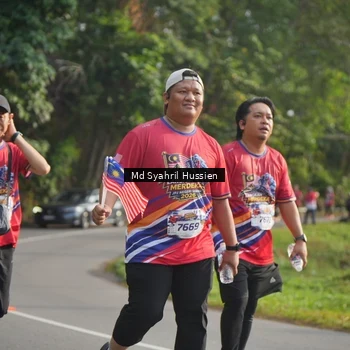 Runner Photo 6018760