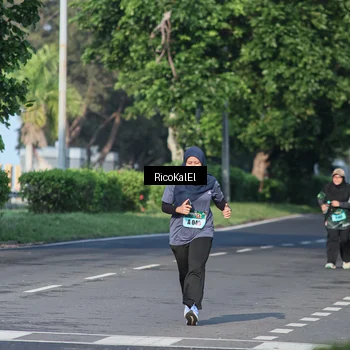 Runner Photo 6018764