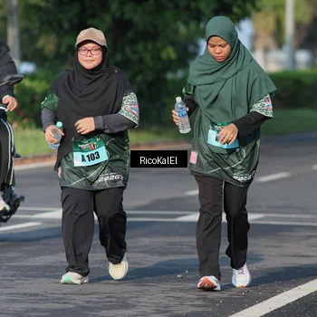 Runner Photo 6018766