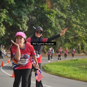 Runner Photo 6018769