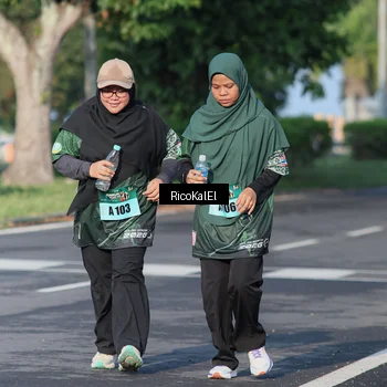 Runner Photo 6018775
