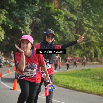 Runner Photo 6018777