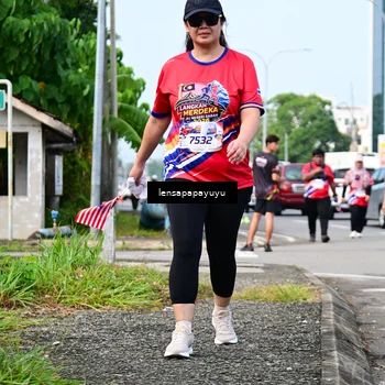 Runner Photo 6018788