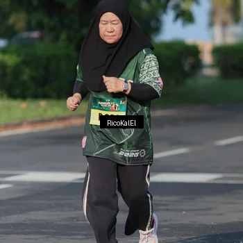 Runner Photo 6018803
