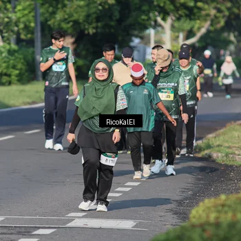 Runner Photo 6018815
