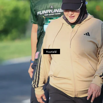 Runner Photo 6018825