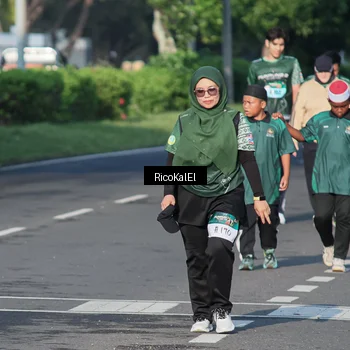 Runner Photo 6018828