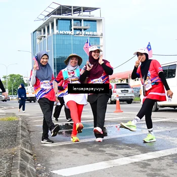 Runner Photo 6018834