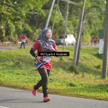 Runner Photo 6018844