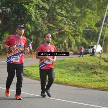 Runner Photo 6018857