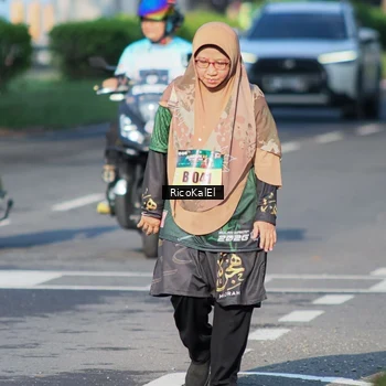 Runner Photo 6018867