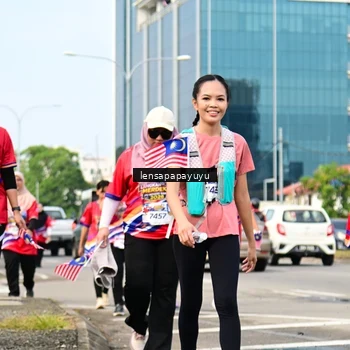 Runner Photo 6018868
