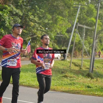 Runner Photo 6018869