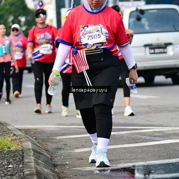 Runner Photo 6018872