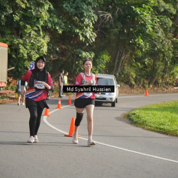 Runner Photo 6018921