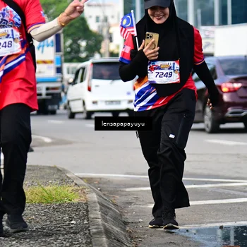Runner Photo 6018937