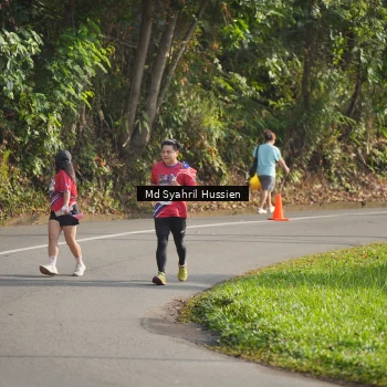 Runner Photo 6018944