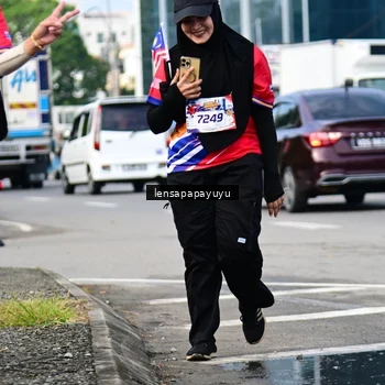 Runner Photo 6018952