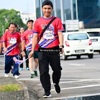 Runner Photo 6018953