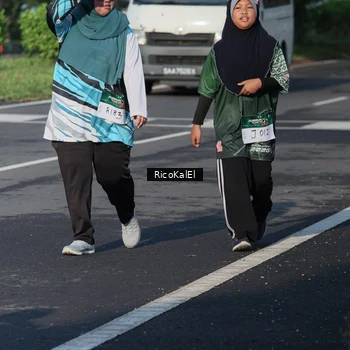Runner Photo 6018954