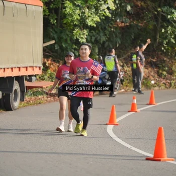 Runner Photo 6018956