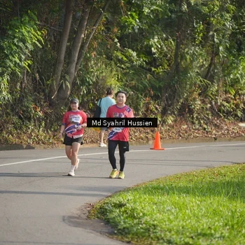 Runner Photo 6018959