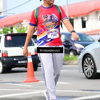 Runner Photo 6018965