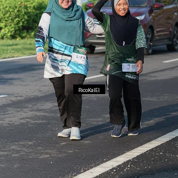 Runner Photo 6018973