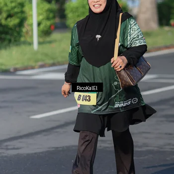 Runner Photo 6018980