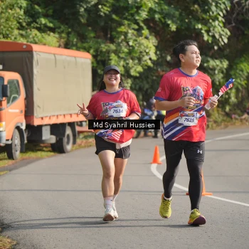 Runner Photo 6018998