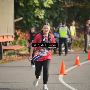 Runner Photo 6019007