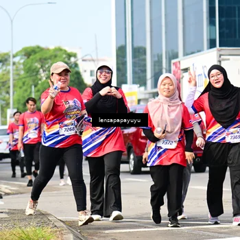 Runner Photo 6019031