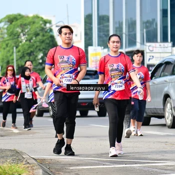 Runner Photo 6019034