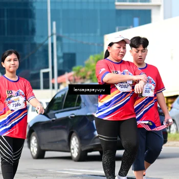 Runner Photo 6019044