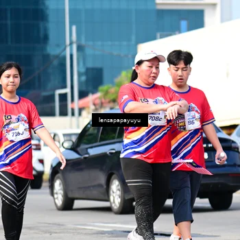 Runner Photo 6019050
