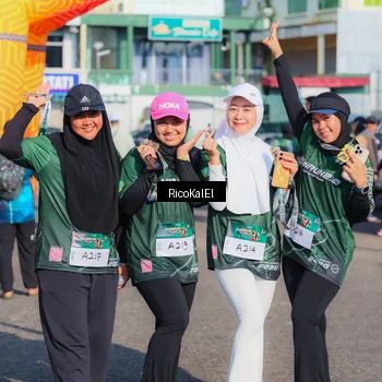 Runner Photo 6019057