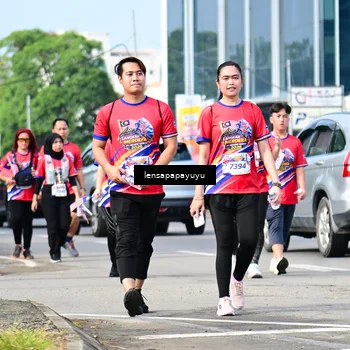 Runner Photo 6019060