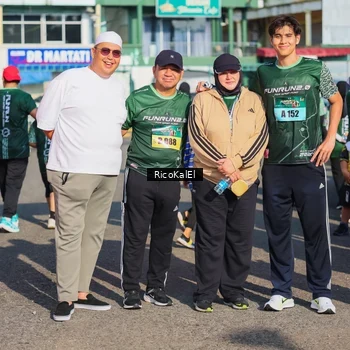 Runner Photo 6019077