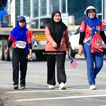 Runner Photo 6019080