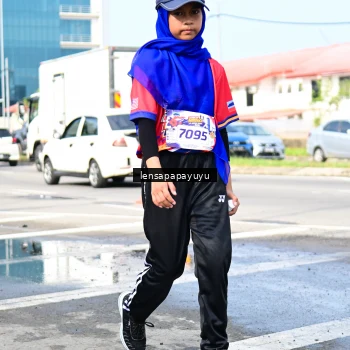 Runner Photo 6019089