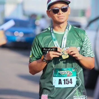 Runner Photo 6019113